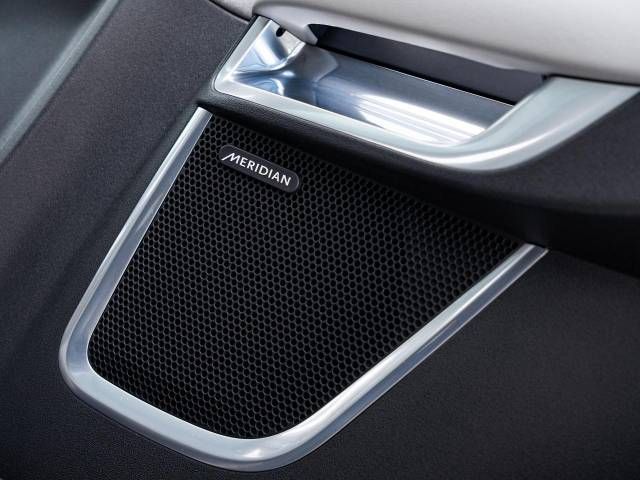 Jaguar E-PACE 2022-03 186827-4