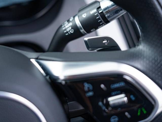 Jaguar E-PACE 2022-03 186827-10