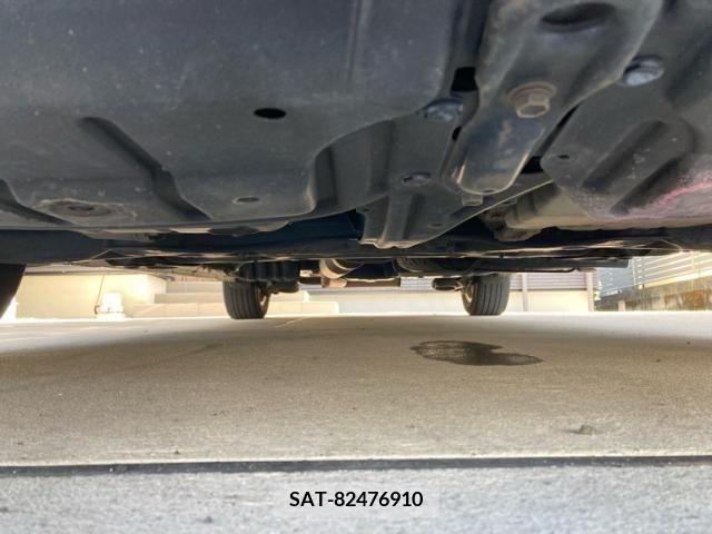 Toyota VOXY 2008-05 355105-3