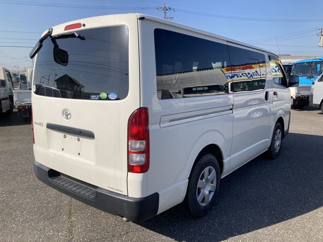 Toyota REGIUSACE VAN 2018-03 2862-6