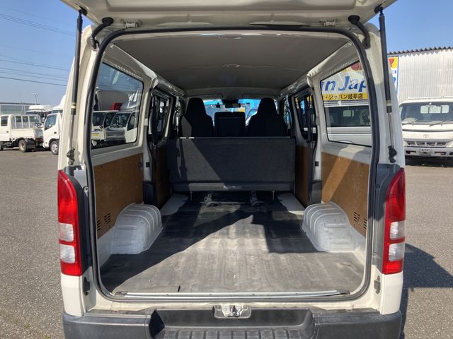 Toyota REGIUSACE VAN 2018-03 2862-8