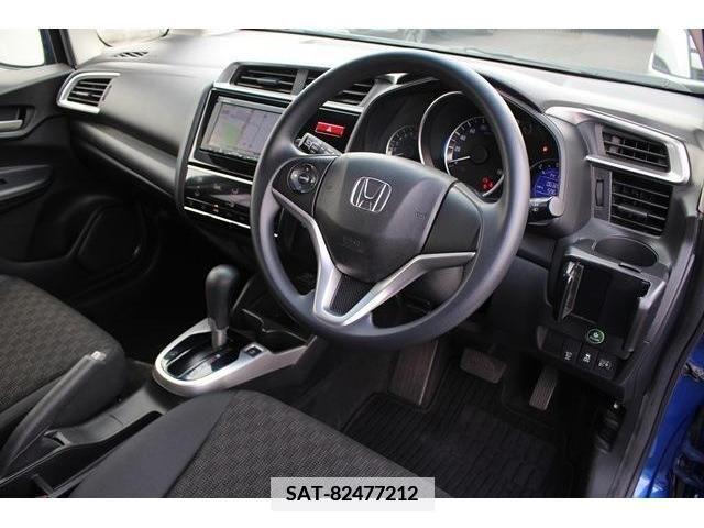 Honda FIT 2015-03 381696-12