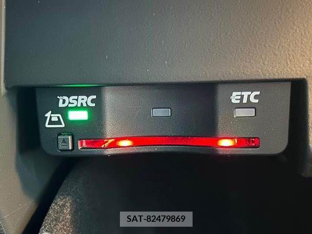 Audi A4 2017-07 383662-7