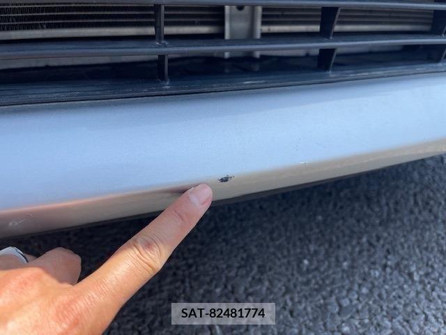 Toyota AQUA 2017-03 255305-17