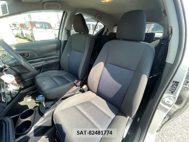 Toyota AQUA 2017-03 255305-22