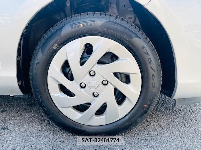 Toyota AQUA 2017-03 255305-4