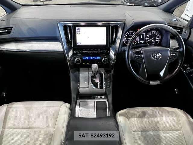 Toyota ALPHARD 2018-09 261211-17