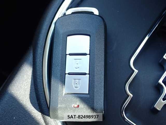 Mitsubishi RVR 2017-07 282610-6