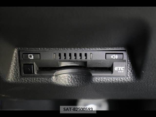 Toyota YARIS CROSS 2023-04 291208-7