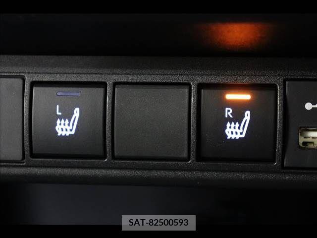 Toyota YARIS CROSS 2023-04 291208-5