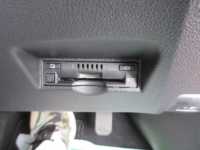 Toyota PRIUS 2019-09 21967-12