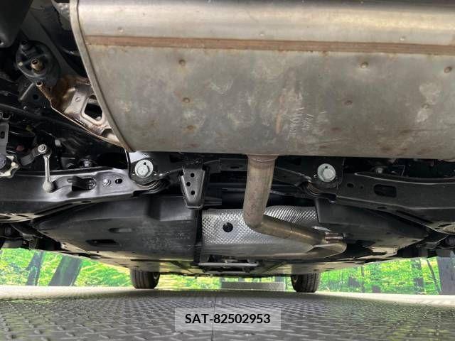 Toyota PRIUS 2019-09 282098-19
