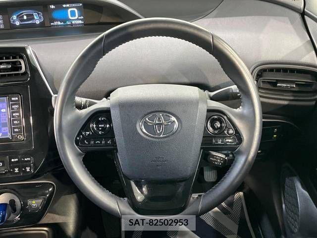 Toyota PRIUS 2019-09 282098-11