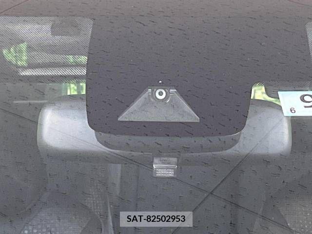 Toyota PRIUS 2019-09 282098-3