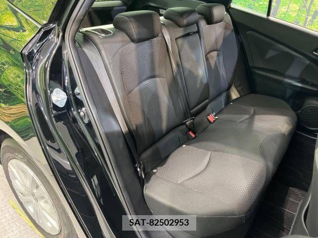 Toyota PRIUS 2019-09 282098-9