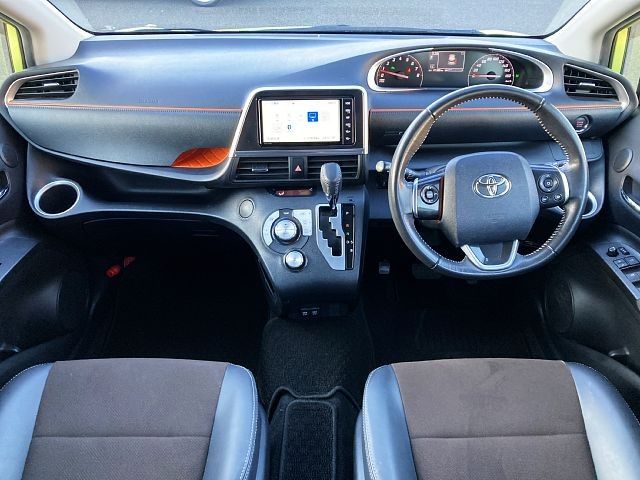 Toyota SIENTA 2018-10 194633-1
