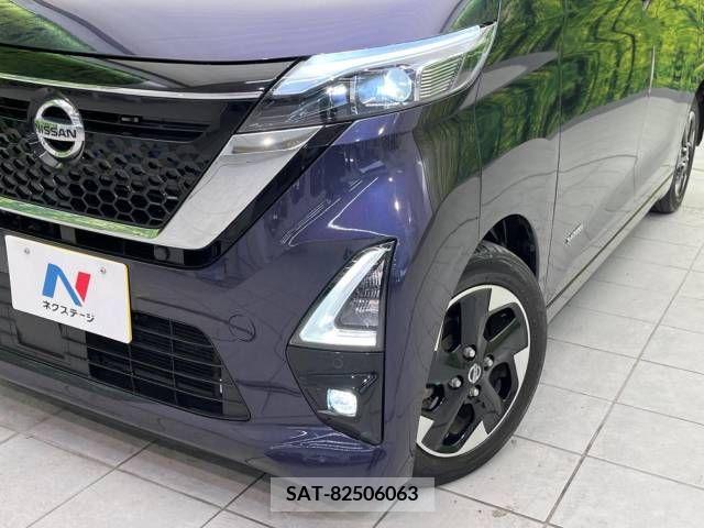 Nissan ROOX 2021-09 219869-12