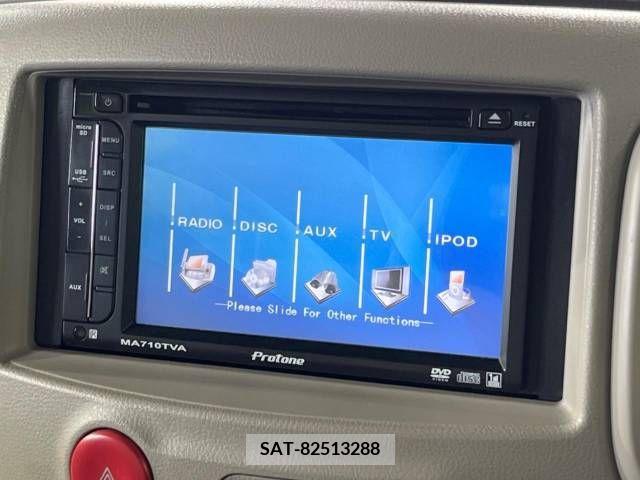 Nissan CUBE 2011-08 327563-2