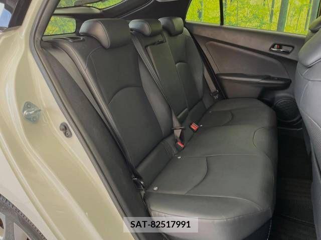 Toyota PRIUS 2016-07 241635-9