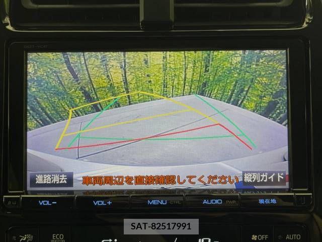 Toyota PRIUS 2016-07 241635-3