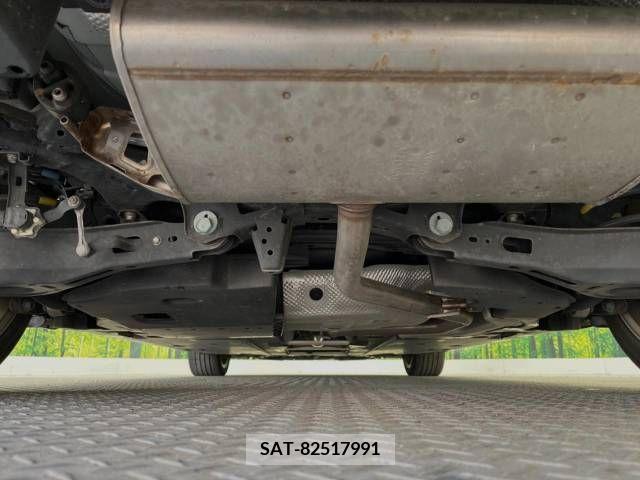Toyota PRIUS 2016-07 241635-19