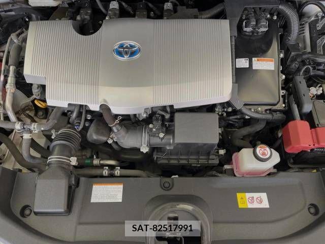 Toyota PRIUS 2016-07 241635-18