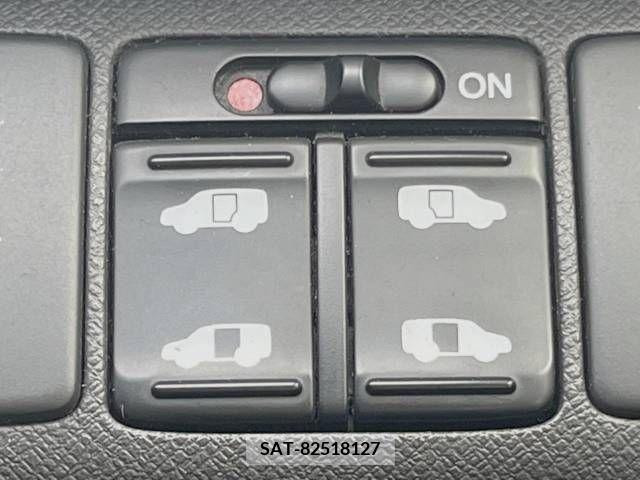 Honda e 2012-08 255659-4