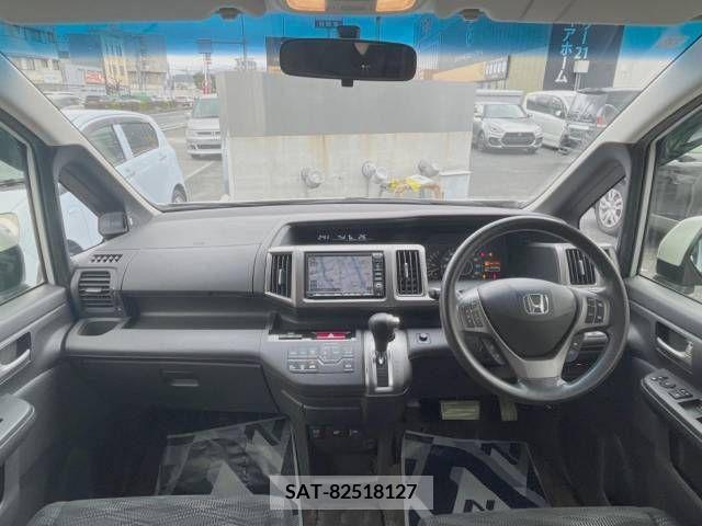 Honda e 2012-08 255659-1