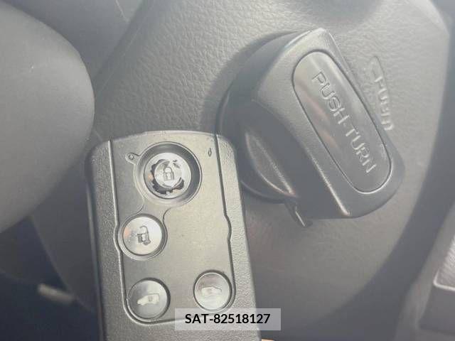 Honda e 2012-08 255659-11