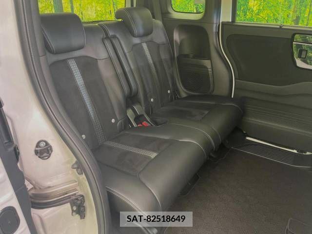 Honda N BOX CUSTOM 2022-03 307283-9