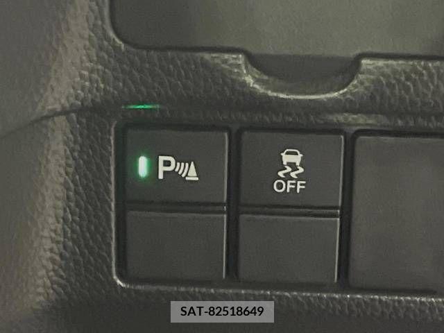 Honda N BOX CUSTOM 2022-03 307283-7