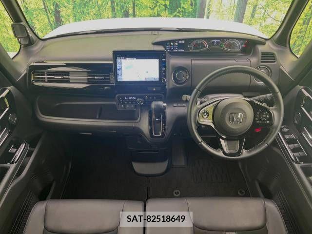 Honda N BOX CUSTOM 2022-03 307283-1