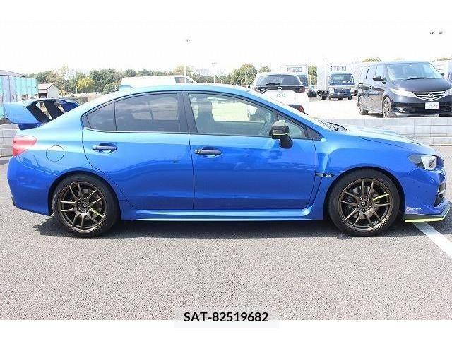 Subaru WRX STI 2017-05 240159-10