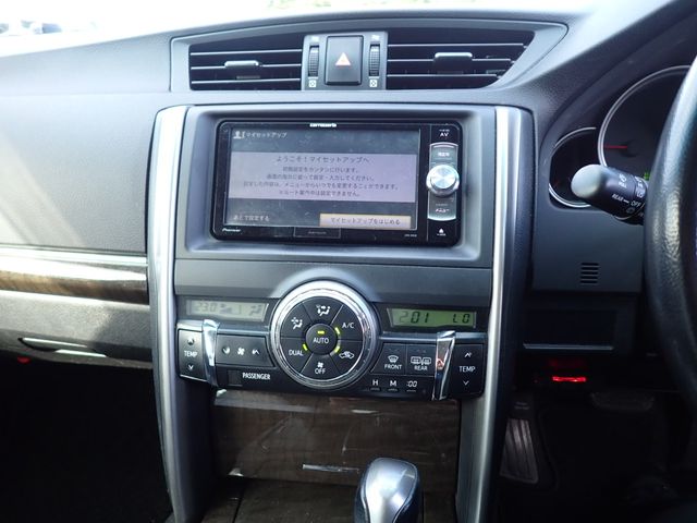 Toyota MARK X 2016-10 16804-14