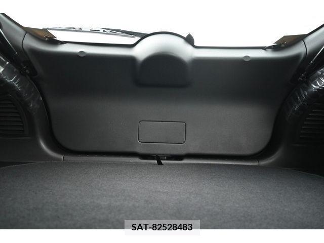 Nissan JUKE 2013-09 330259-14