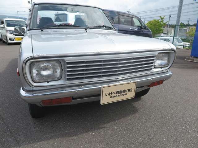 Nissan SUNNY TRUCK 1990-05 8205-4