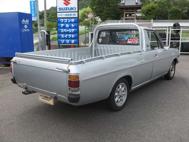 Nissan SUNNY TRUCK 1990-05 8205-6