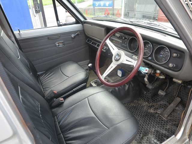 Nissan SUNNY TRUCK 1990-05 8205-15