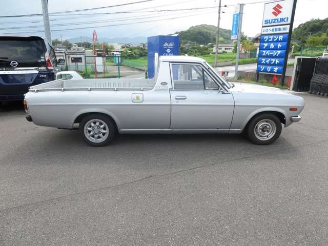 Nissan SUNNY TRUCK 1990-05 8205-5