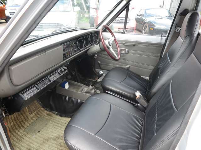 Nissan SUNNY TRUCK 1990-05 8205-11