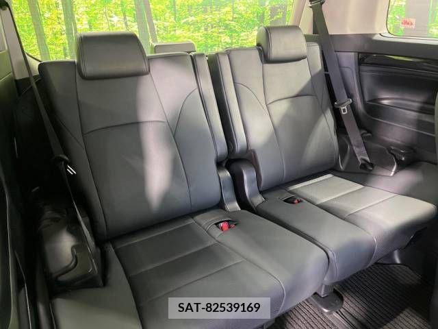 Toyota ALPHARD 2022-04 216407-10