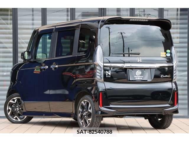 Honda N BOX CUSTOM 2019-04 279015-7