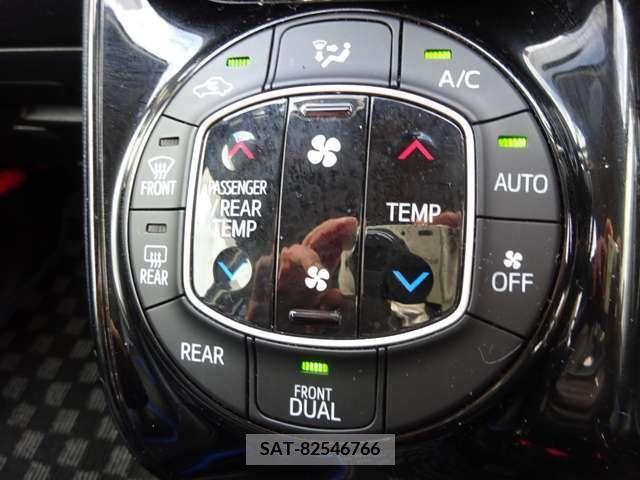 Toyota VOXY 2016-10 205457-16