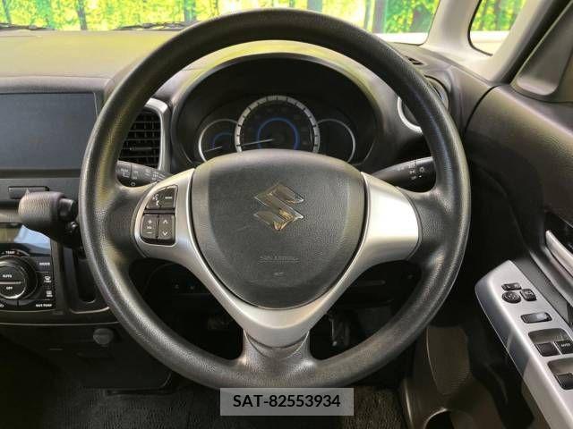 Suzuki SPACIA 2017-03 381082-11