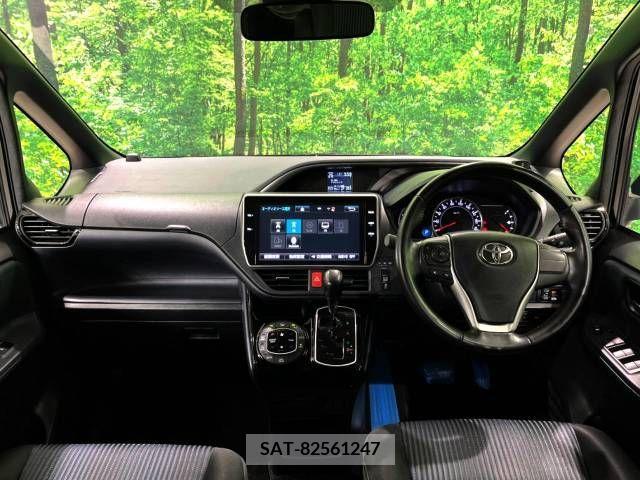 Toyota VOXY 2016-09 321485-1