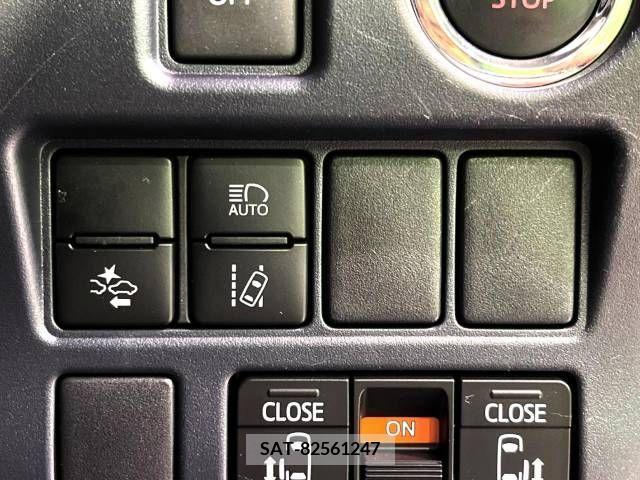 Toyota VOXY 2016-09 321485-4