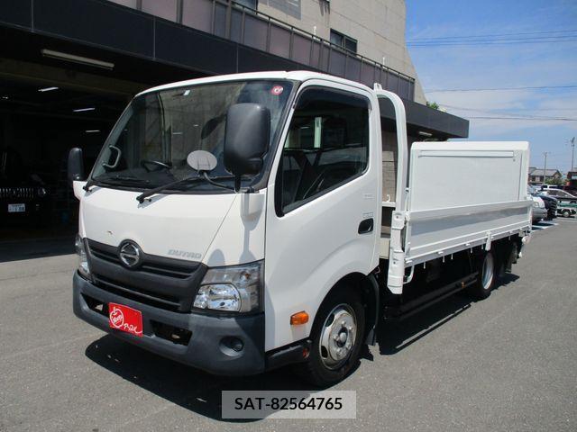 Hino DUTRO 2017-02 320413-1