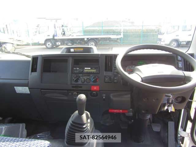 Mazda TITAN 2023-09 202378-15