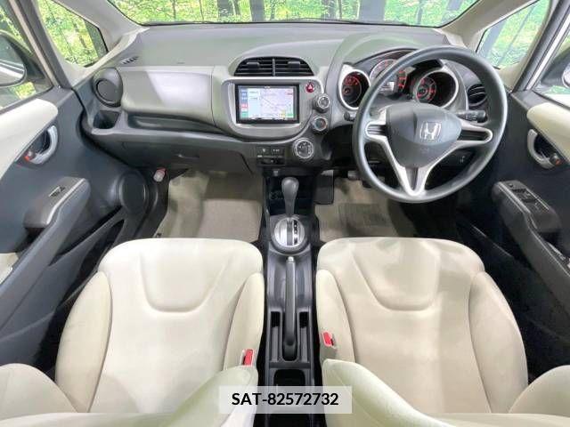 Honda FIT 2009-08 360122-1