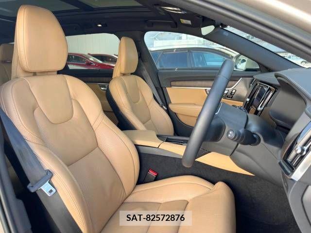 Volvo V90 2022-12 370235-11